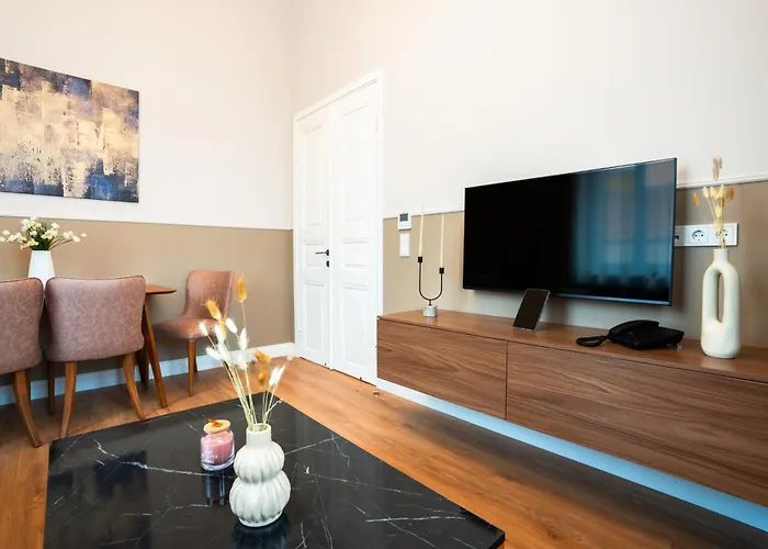 Hotel apartamentowy Oikia Classic House In Old Town