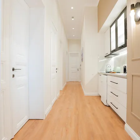 Oikia Classic House 아파트호텔 카발라