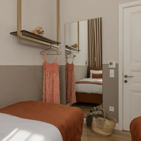 Oikia Classic House In Old Town 4*